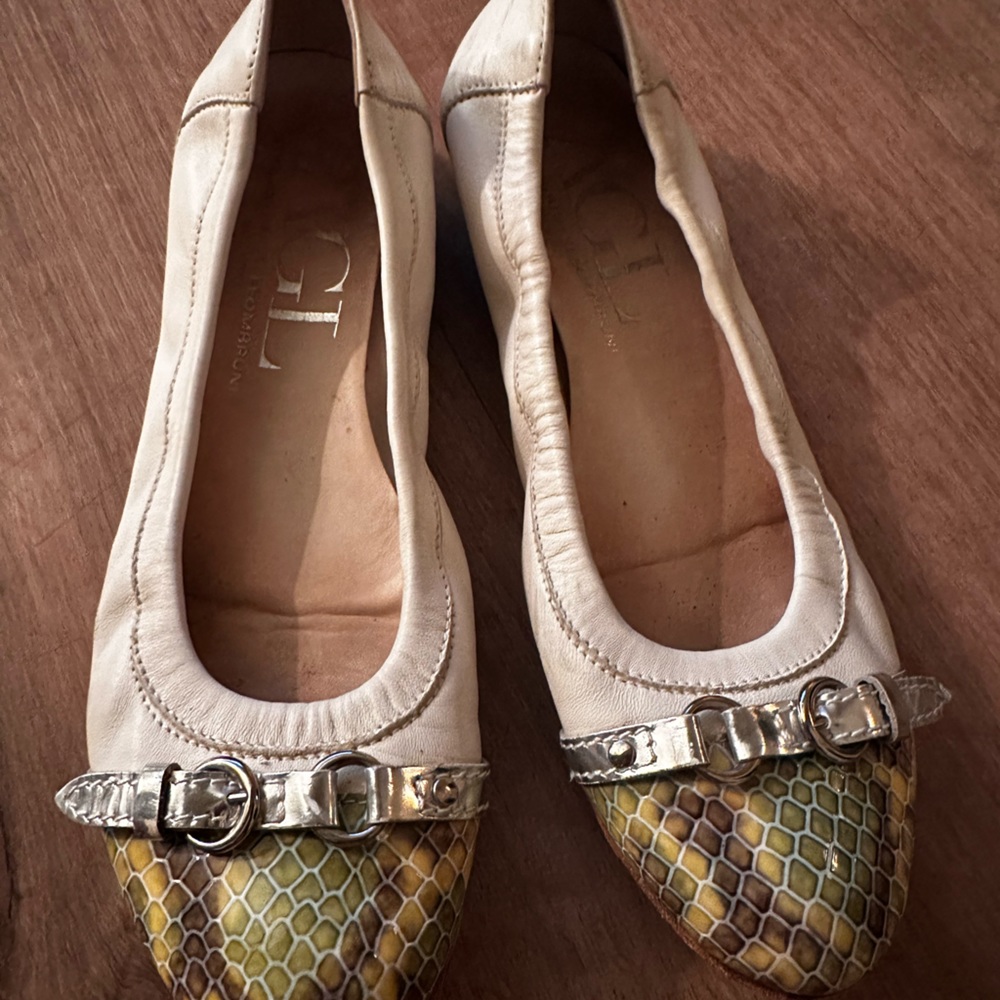 AGL Flats Size 38.5.